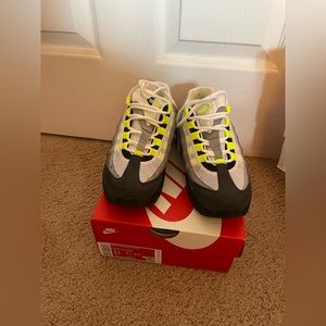 Boys air max 95
